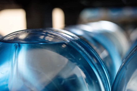 Dispenser acqua di sorgente in boccione (1)